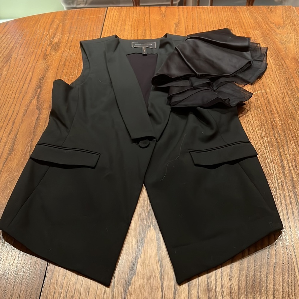 BCBGMaxAzaria Black Vest With Satin And Net Decoration On Left Shoulder Size L - Picture 6 of 8